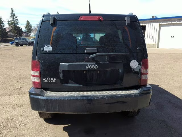 2011 Brilliant Black Crystal Pearlcoat Jeep Liberty Sport 4X4 SUV
