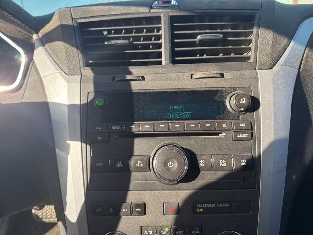 2012 White Diamond Tricoat Chevrolet Traverse 2LT AWD SUV