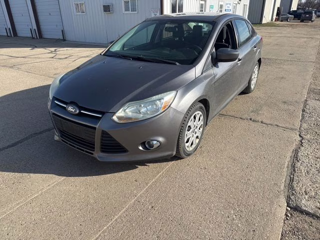 2012 Sterling Gray Metallic Ford Focus SE FWD Sedan