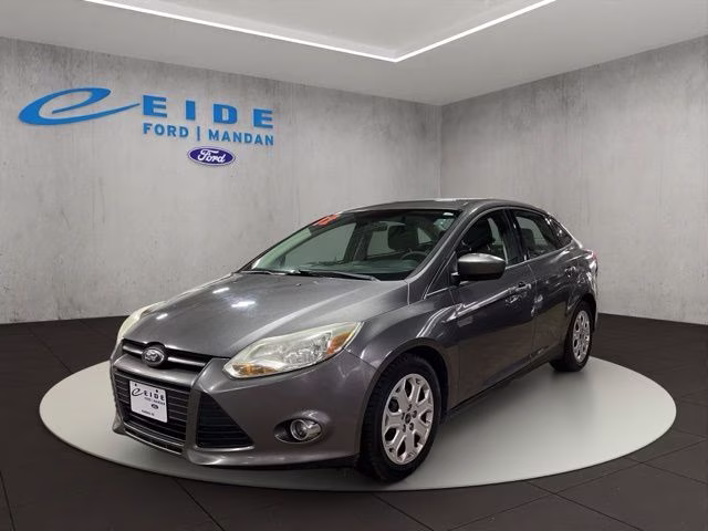 2012 Ford Focus Sedan SE's photo