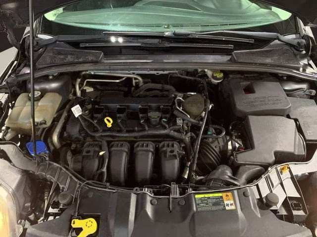 2012 Sterling Gray Metallic Ford Focus SE FWD Sedan