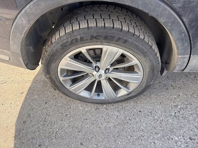 2019 Black Metallic Ford Explorer Limited 4X4 SUV