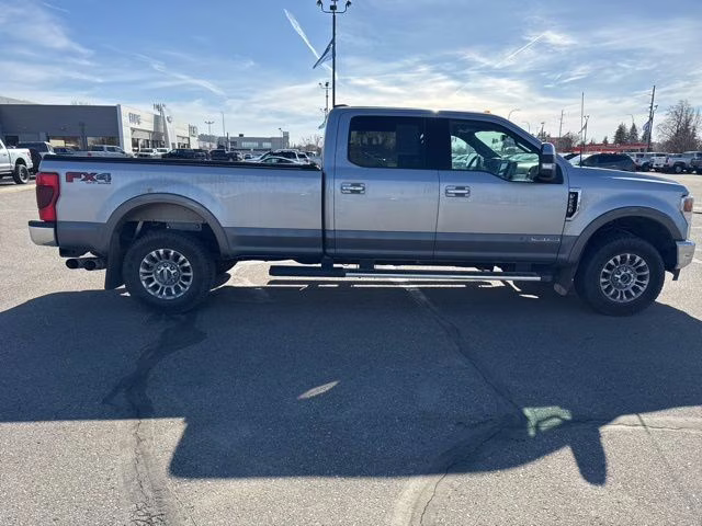 2022 Iconic Silver Metallic Ford Super Duty F-250 SRW Lariat 4X4 Truck