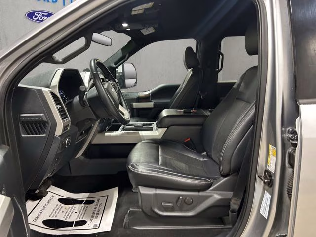 2022 Iconic Silver Metallic Ford Super Duty F-250 SRW Lariat 4X4 Truck