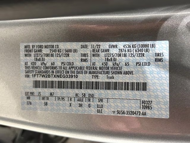 2022 Iconic Silver Metallic Ford Super Duty F-250 SRW Lariat 4X4 Truck