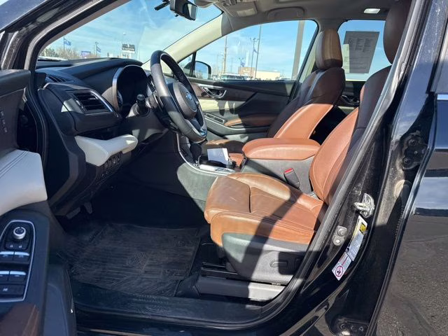 2019 Crystal Black Silica Subaru Ascent Touring AWD SUV