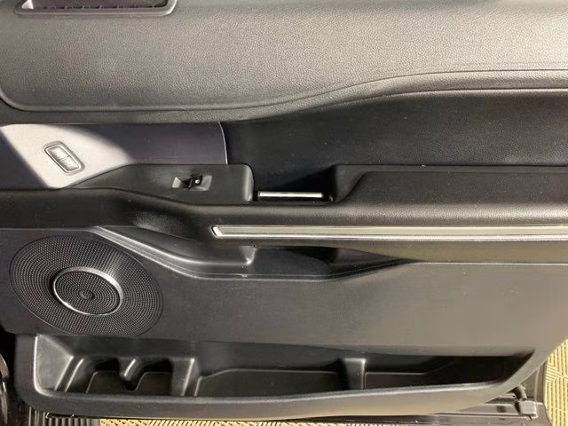 2019 Agate Black Metallic Ford Expedition XLT 4X4 SUV