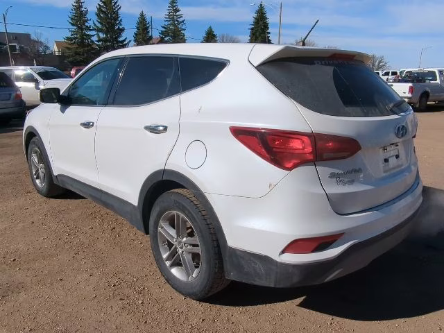 2018 Pearl White Hyundai Santa Fe Sport 2.4 Base AWD SUV
