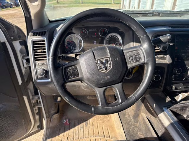 2014 Bright White Clearcoat Ram 3500 Big Horn 4X4 Truck