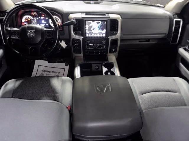 2014 Bright White Clearcoat Ram 3500 Big Horn 4X4 Truck