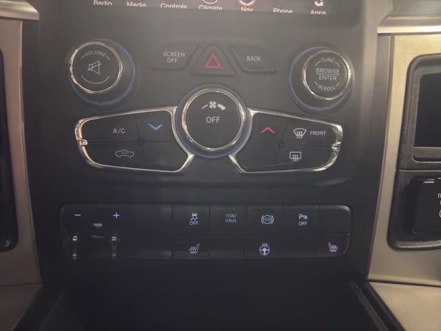 2014 Bright White Clearcoat Ram 3500 Big Horn 4X4 Truck