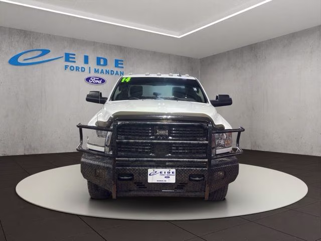 2014 Bright White Clearcoat Ram 3500 Big Horn 4X4 Truck