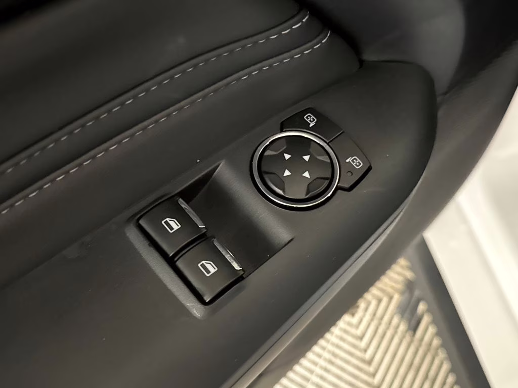 2024 Oxford White Ford Mustang EcoBoost Premium RWD Coupe