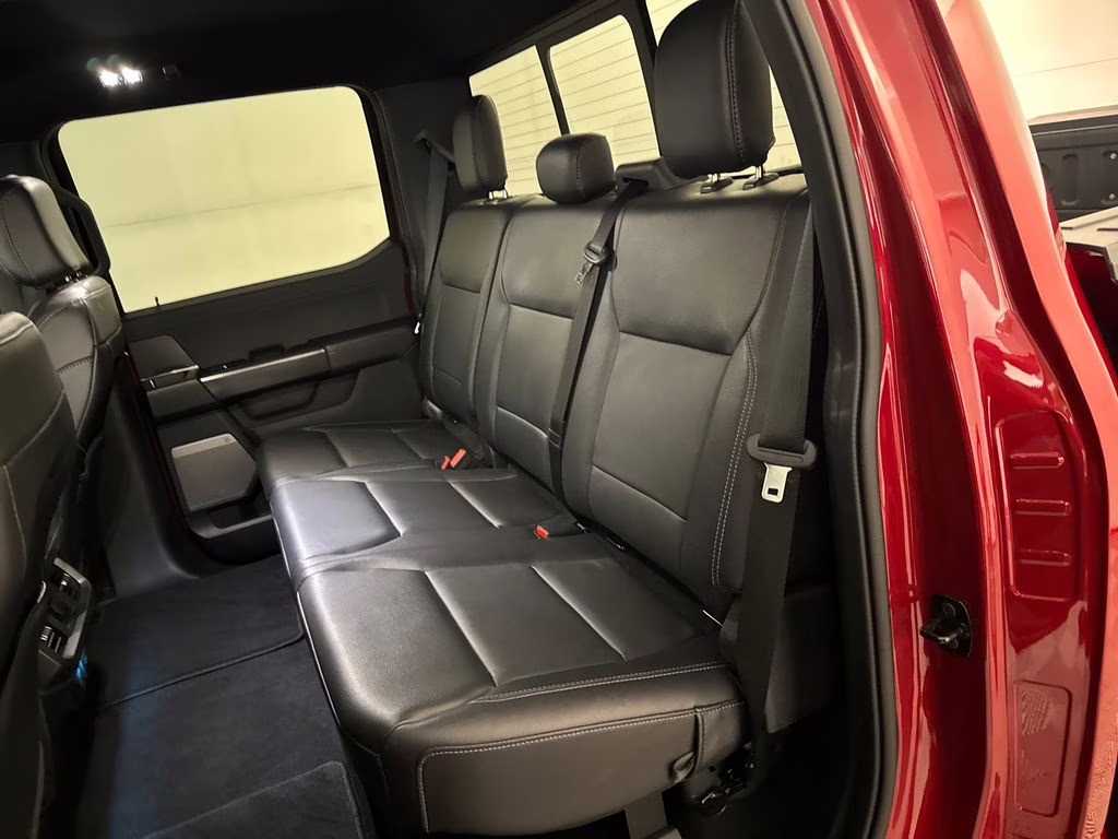 2024 Rapid Red Metallic Tinted Clearcoat Ford F-150 XLT RWD Truck