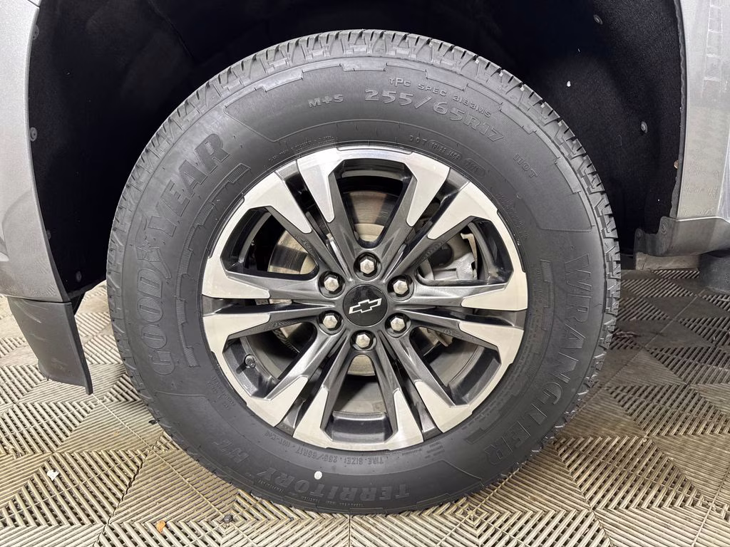 2022 Satin Steel Metallic Chevrolet Colorado Z71 RWD Truck