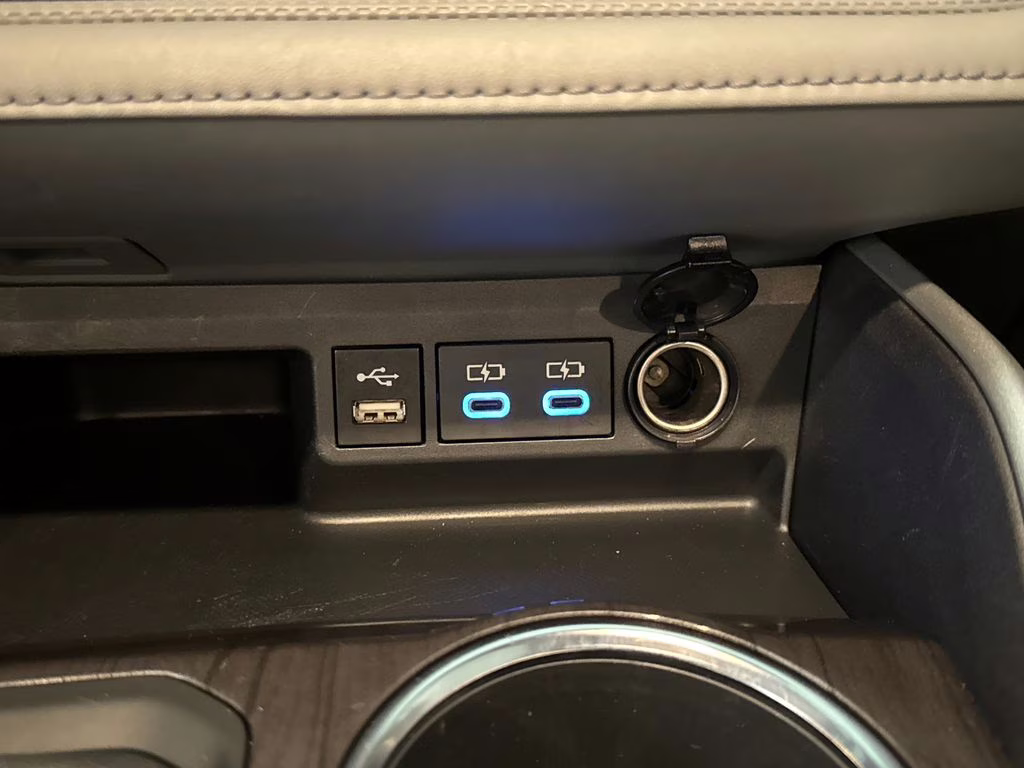 2022 Wind Chill Pearl Toyota Highlander Platinum AWD SUV