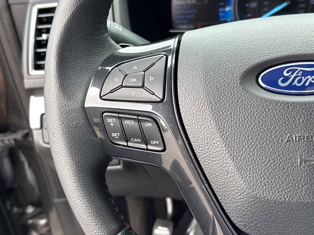 2018 Magnetic Metallic Ford Explorer Sport 4X4 SUV