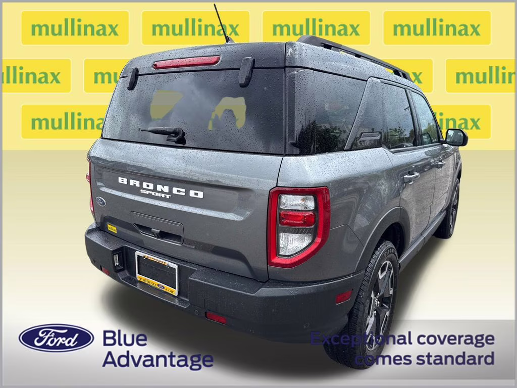 2022 Carbonized Gray Metallic Ford Bronco Sport Outer Banks 4X4 SUV