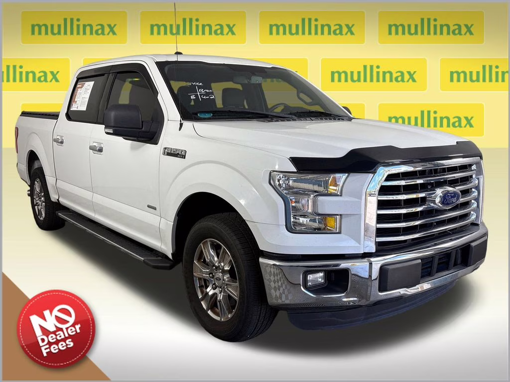 2015 Oxford White Ford F-150 XLT RWD Truck