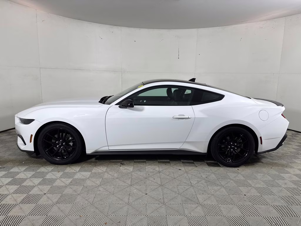 2024 Oxford White Ford Mustang EcoBoost Premium RWD Coupe