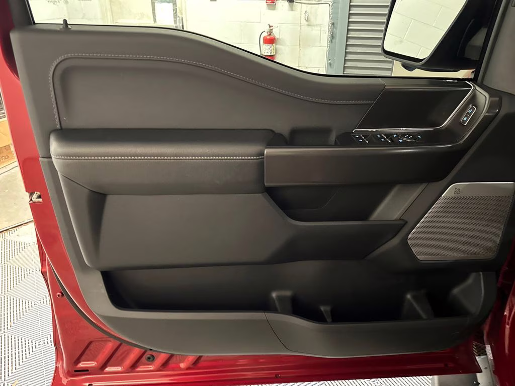 2024 Rapid Red Metallic Tinted Clearcoat Ford F-150 XLT RWD Truck