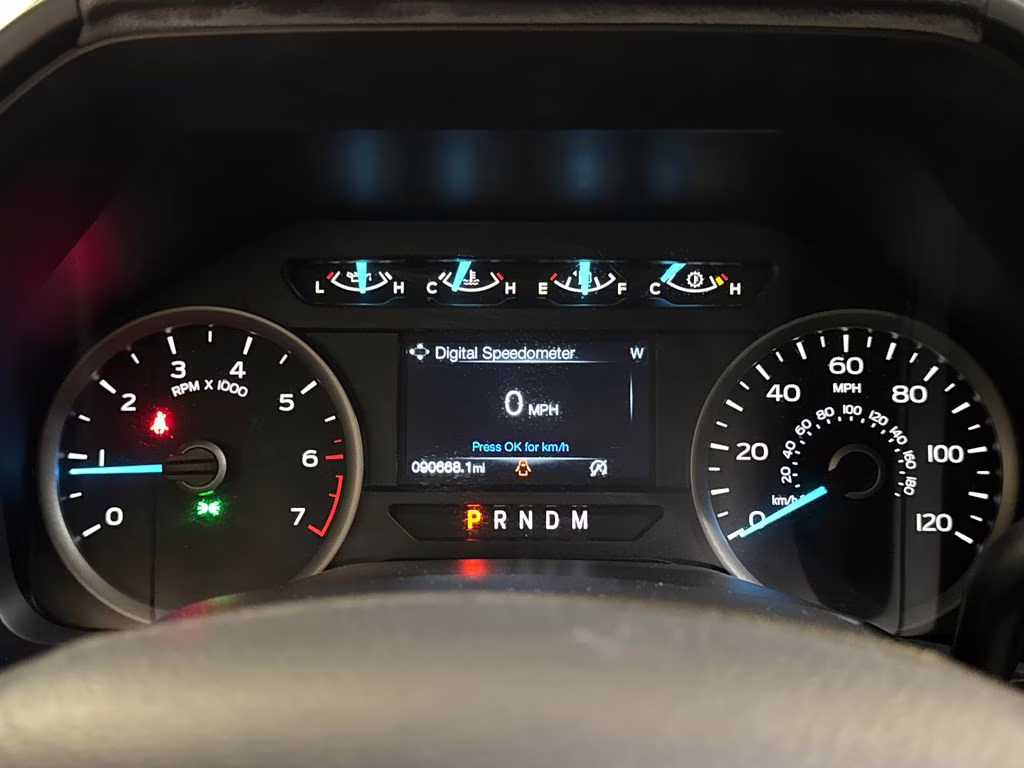 2018 Oxford White Ford F-150 XLT 4X4 Truck