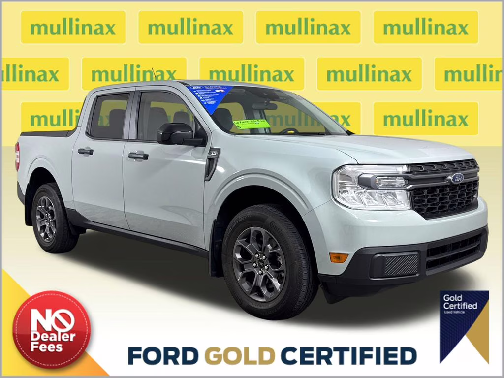 2024 Cactus Gray Ford Maverick XLT FWD Truck
