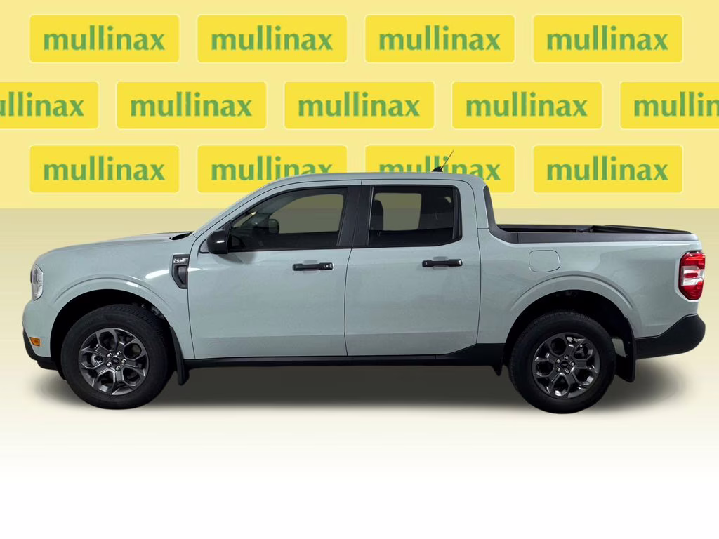 2024 Cactus Gray Ford Maverick XLT FWD Truck