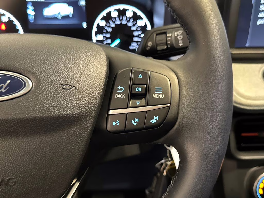 2024 Cactus Gray Ford Maverick XLT FWD Truck