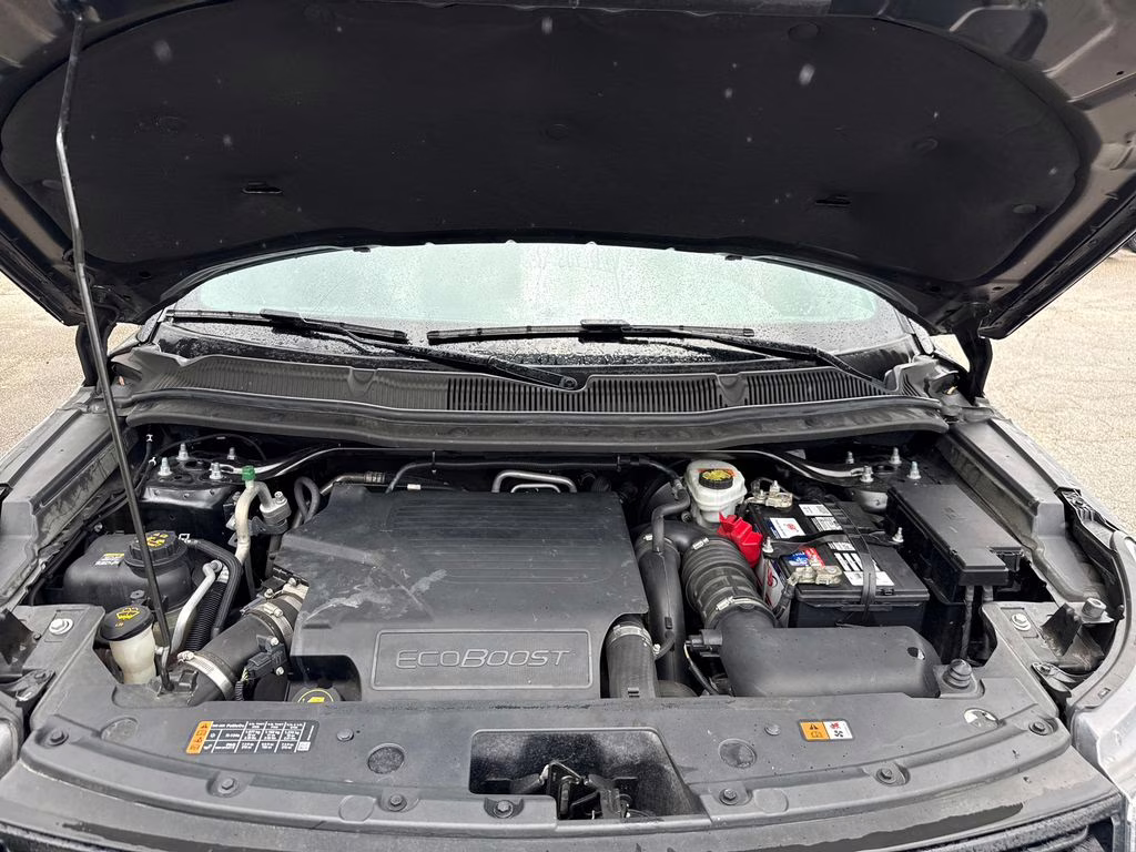 2018 Magnetic Metallic Ford Explorer Sport 4X4 SUV