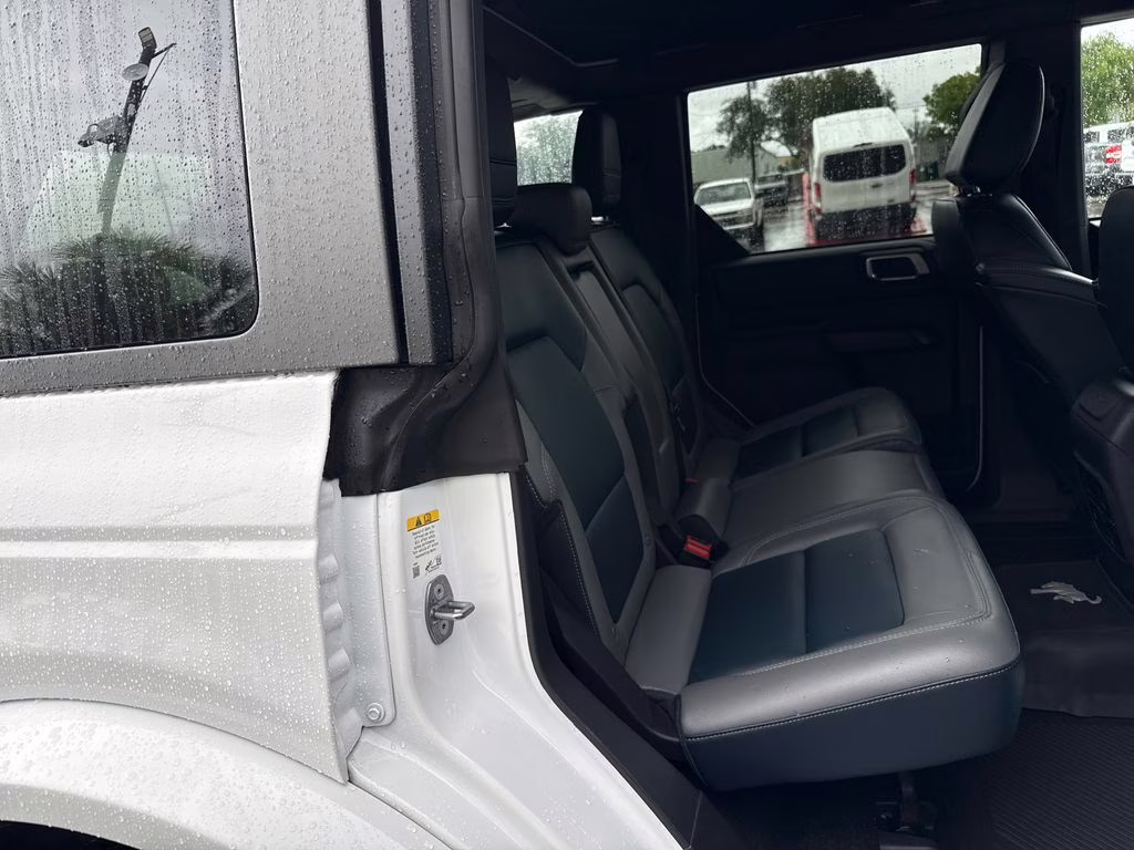 2024 Oxford White Ford Bronco Outer Banks 4X4 SUV