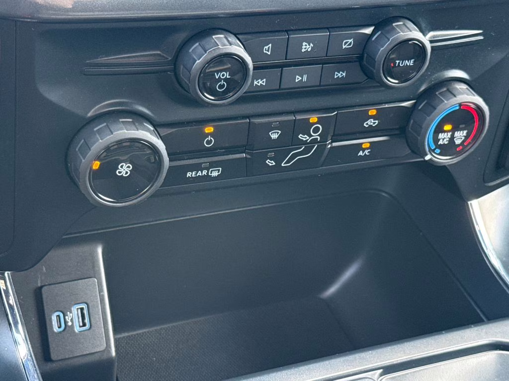 2024 Agate Black Metallic Ford F-150 STX 4X4 Truck