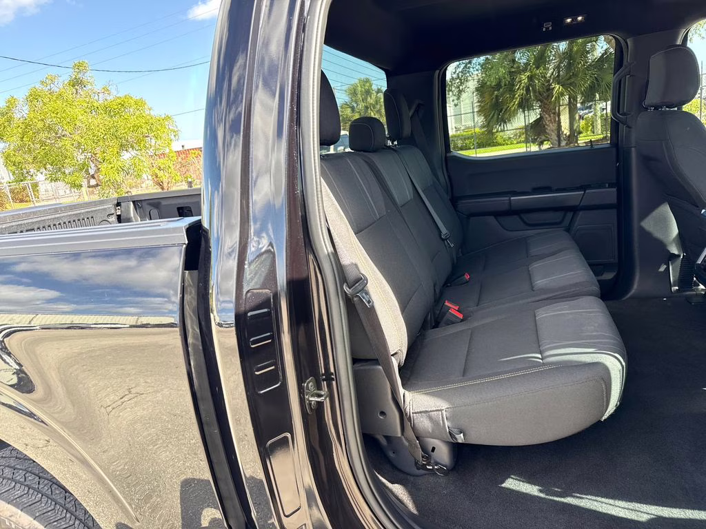 2024 Agate Black Metallic Ford F-150 STX 4X4 Truck