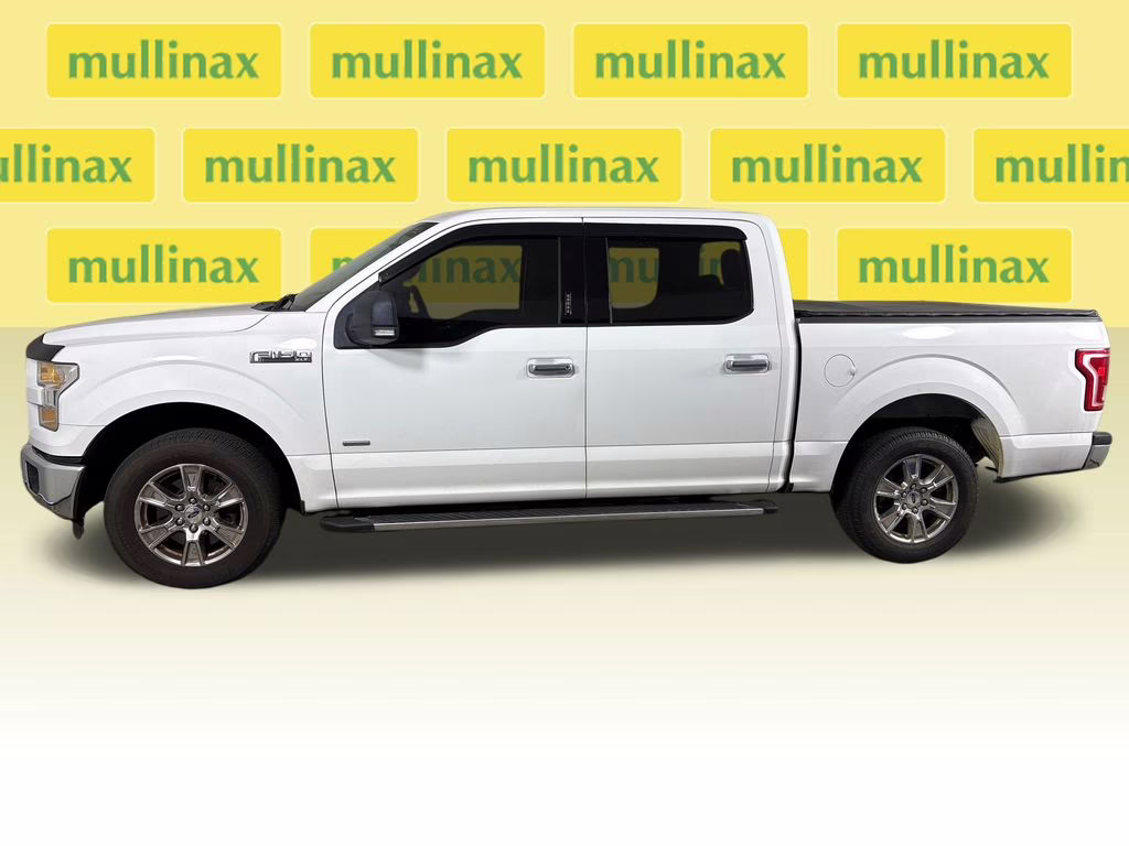2015 Oxford White Ford F-150 XLT RWD Truck