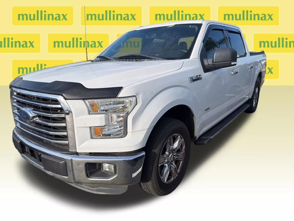 2015 Oxford White Ford F-150 XLT RWD Truck