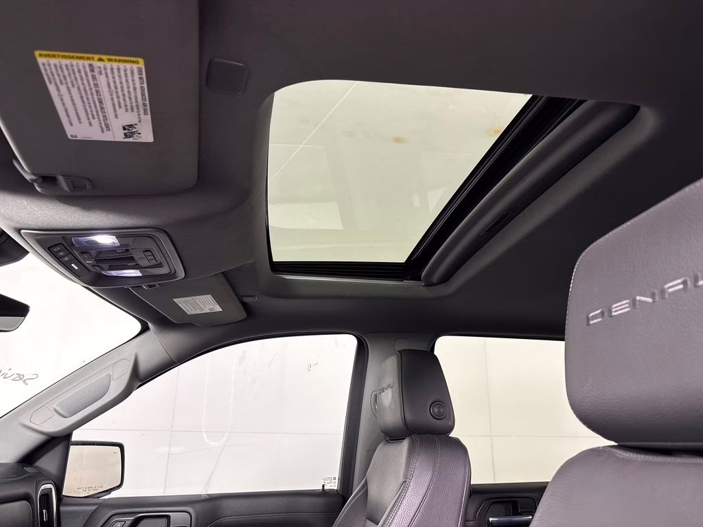 2020 White Frost Tricoat GMC Sierra 1500 Denali 4X4 Truck