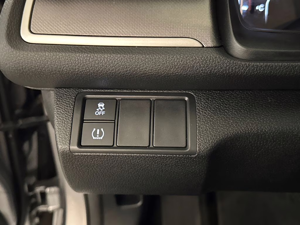 2017 Lunar Silver Metallic Honda Civic LX FWD Sedan