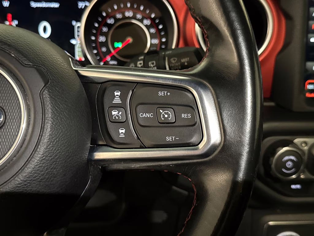 2019 Granite Crystal Metallic Clearcoat Jeep Wrangler Unlimited Rubicon 4X4 SUV