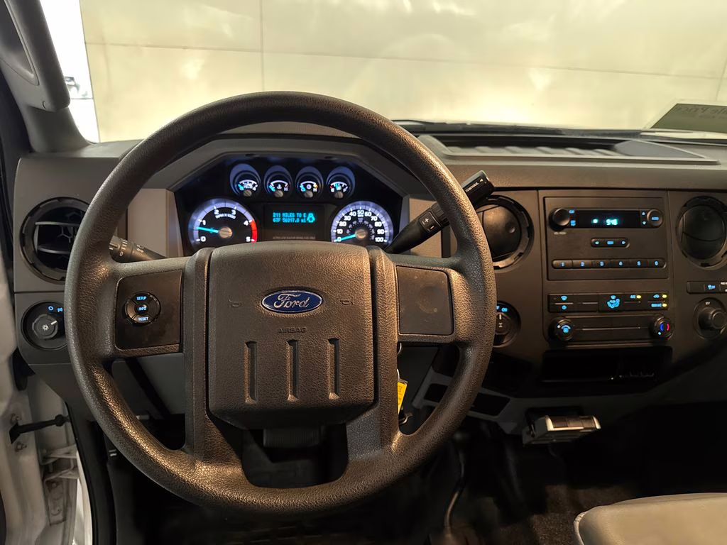 2012 Oxford White Ford Super Duty F-250 SRW XL 4X4 Truck