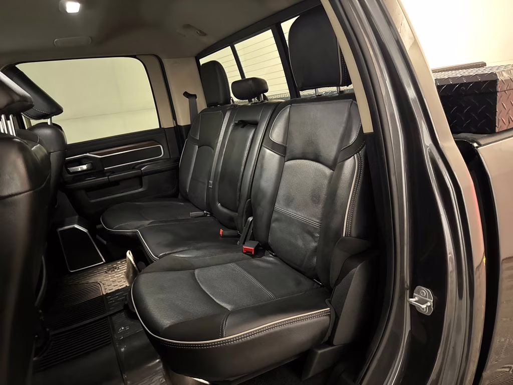 2022 Granite Crystal Metallic Clearcoat Ram 3500 Laramie 4X4 Truck