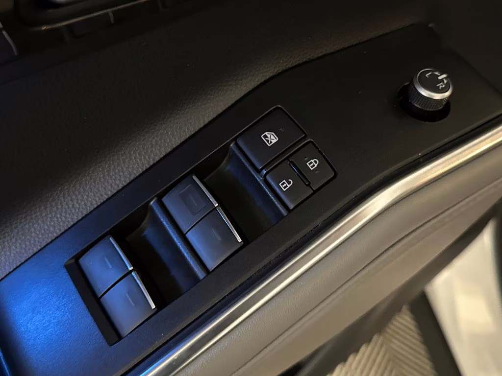 2022 Wind Chill Pearl Toyota Highlander Platinum AWD SUV