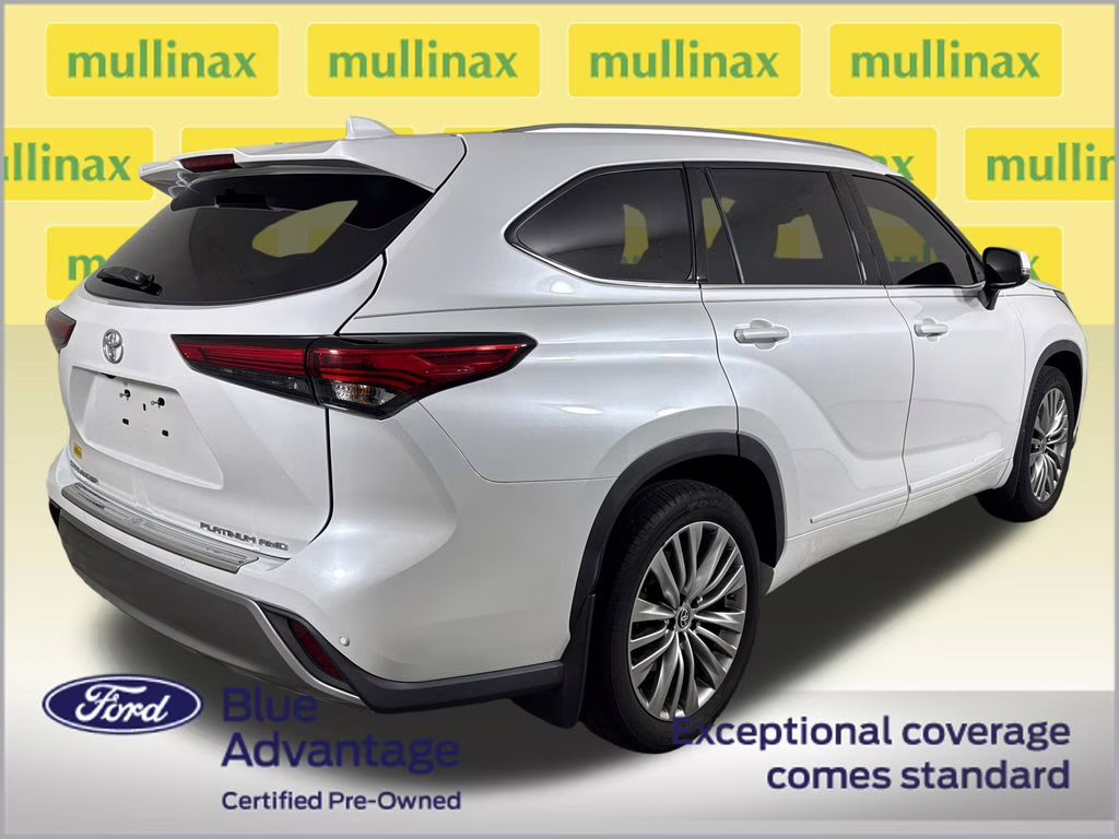 2022 Wind Chill Pearl Toyota Highlander Platinum AWD SUV