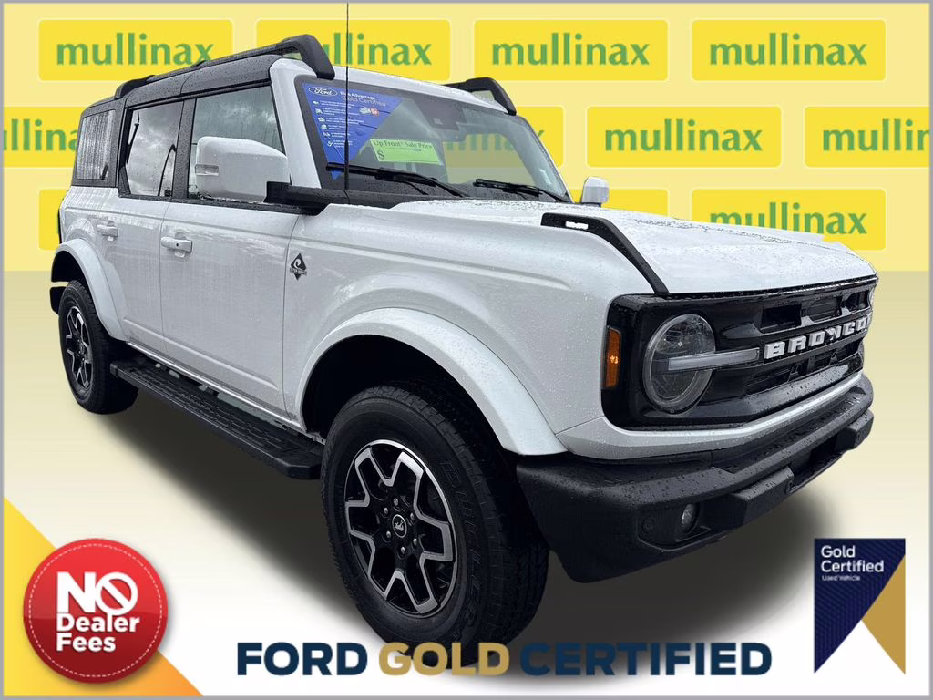 2024 Oxford White Ford Bronco Outer Banks 4X4 SUV