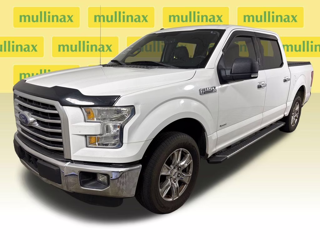 2015 Oxford White Ford F-150 XLT RWD Truck