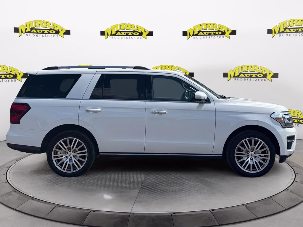 2024 Oxford White Ford Expedition Limited 4X4 SUV