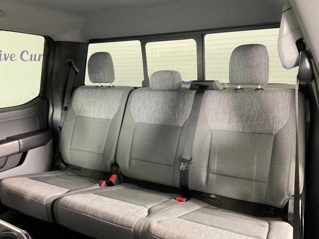 2022 Antimatter Blue Metallic Ford F-150 XLT 4X4 Truck