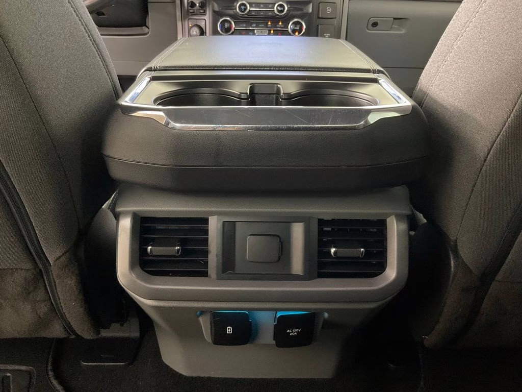 2022 Antimatter Blue Metallic Ford F-150 XLT 4X4 Truck