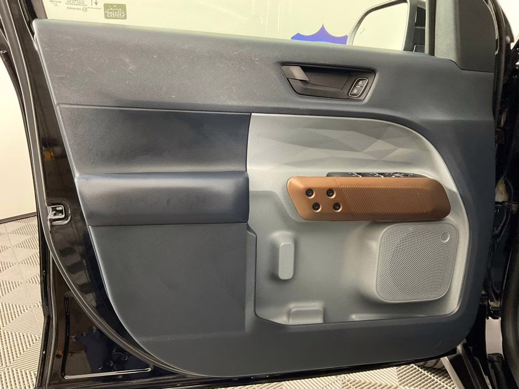 2022 Shadow Black Ford Maverick Lariat FWD Truck