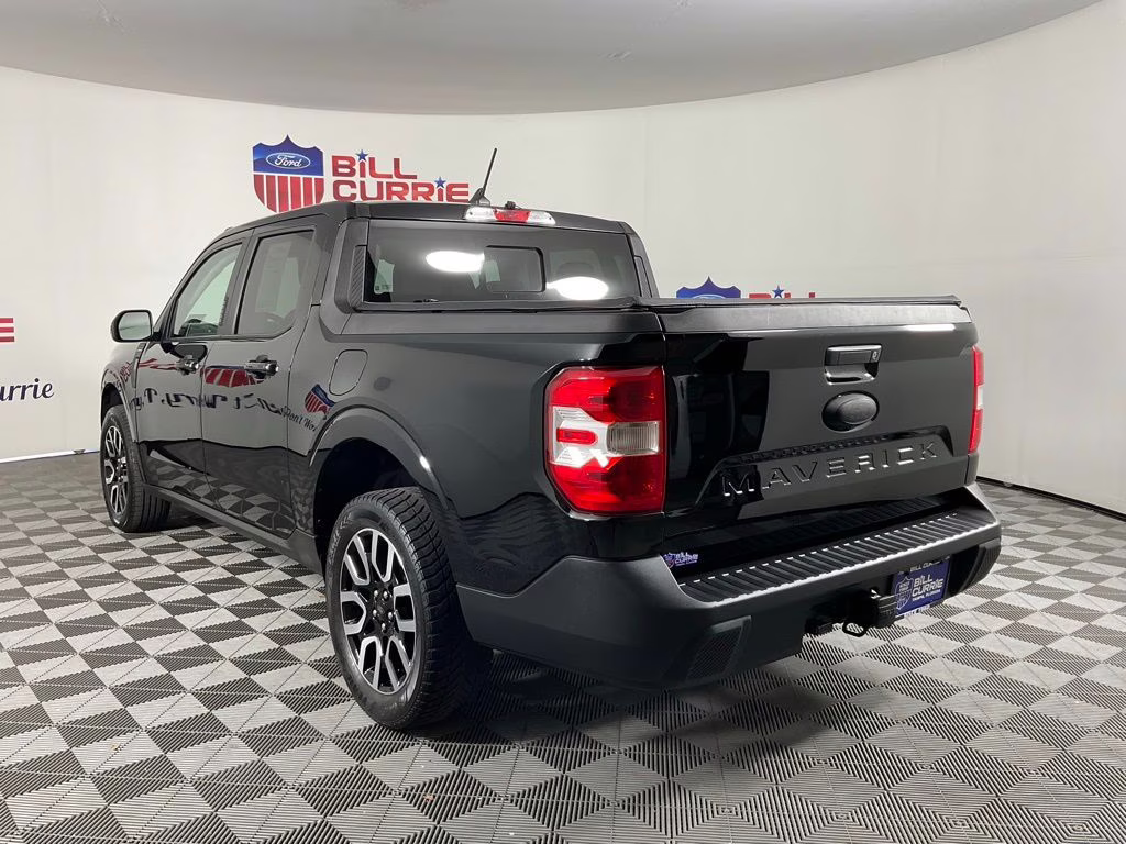 2022 Shadow Black Ford Maverick Lariat FWD Truck