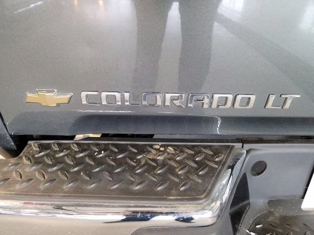 2011 Steel Green Metallic Chevrolet Colorado 2LT 4X4 Truck